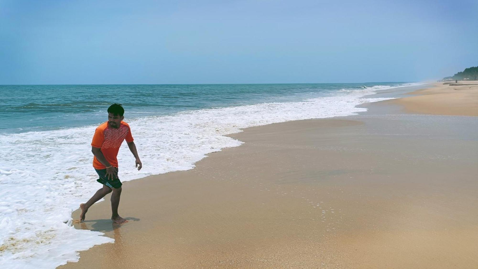 Marari Beach Cleetus Homestay マラリクラム エクステリア 写真