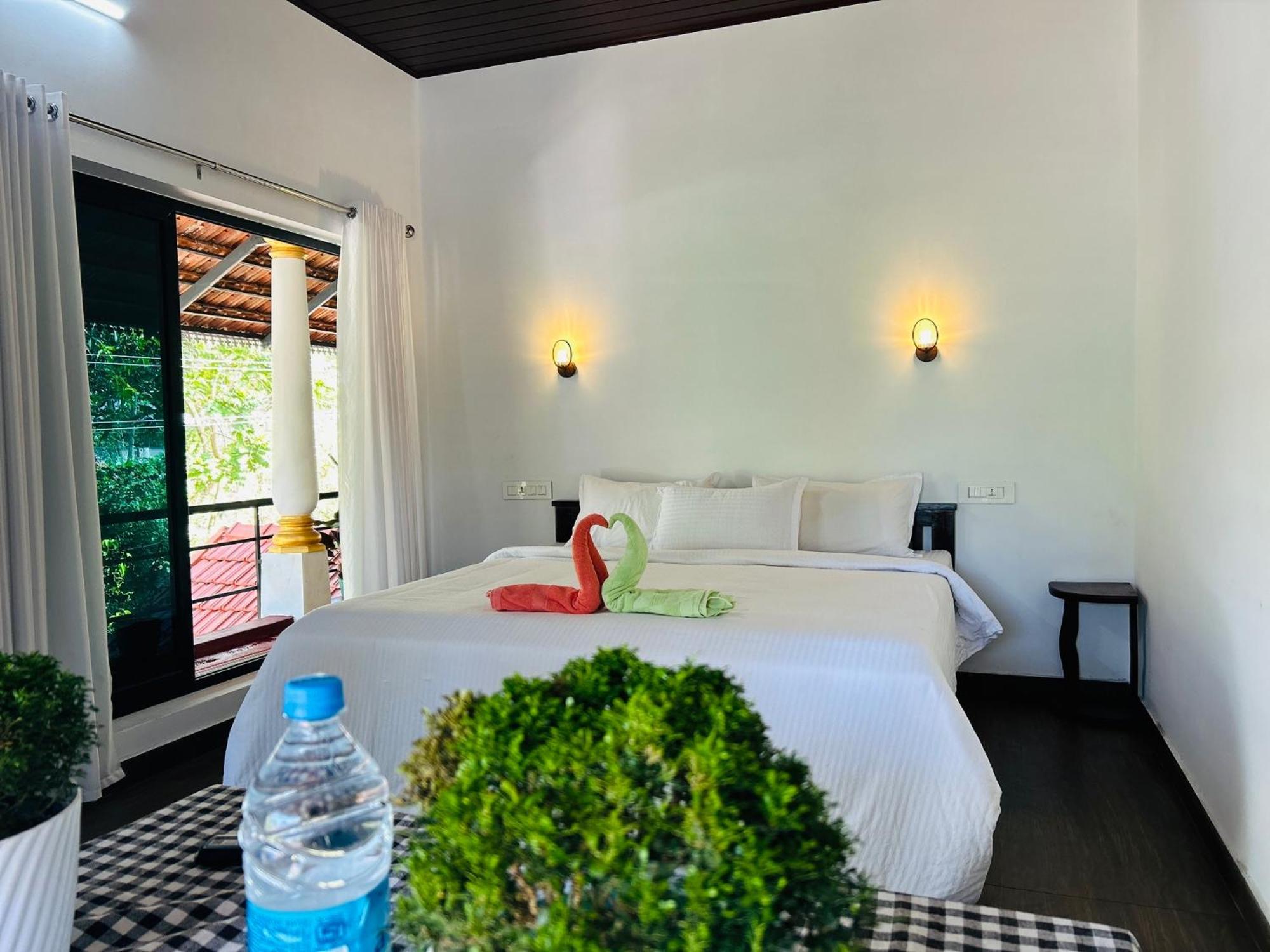 Marari Beach Cleetus Homestay マラリクラム エクステリア 写真